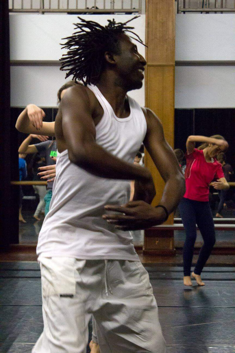 Danza Afro Contemporánea - RICHARD KOBENA